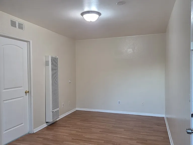 2938 W Avenue 36 #7 — Photo 8
