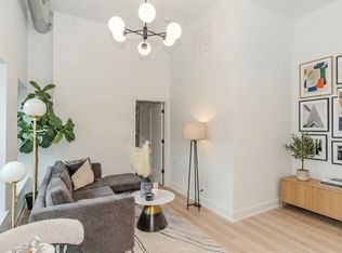 2256 N Sawyer Ave APT 2, Chicago, IL 60647