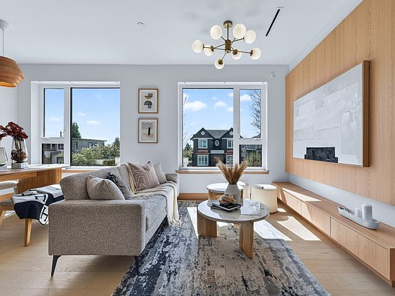 3rd image of 1495 E 58th Ave #2
