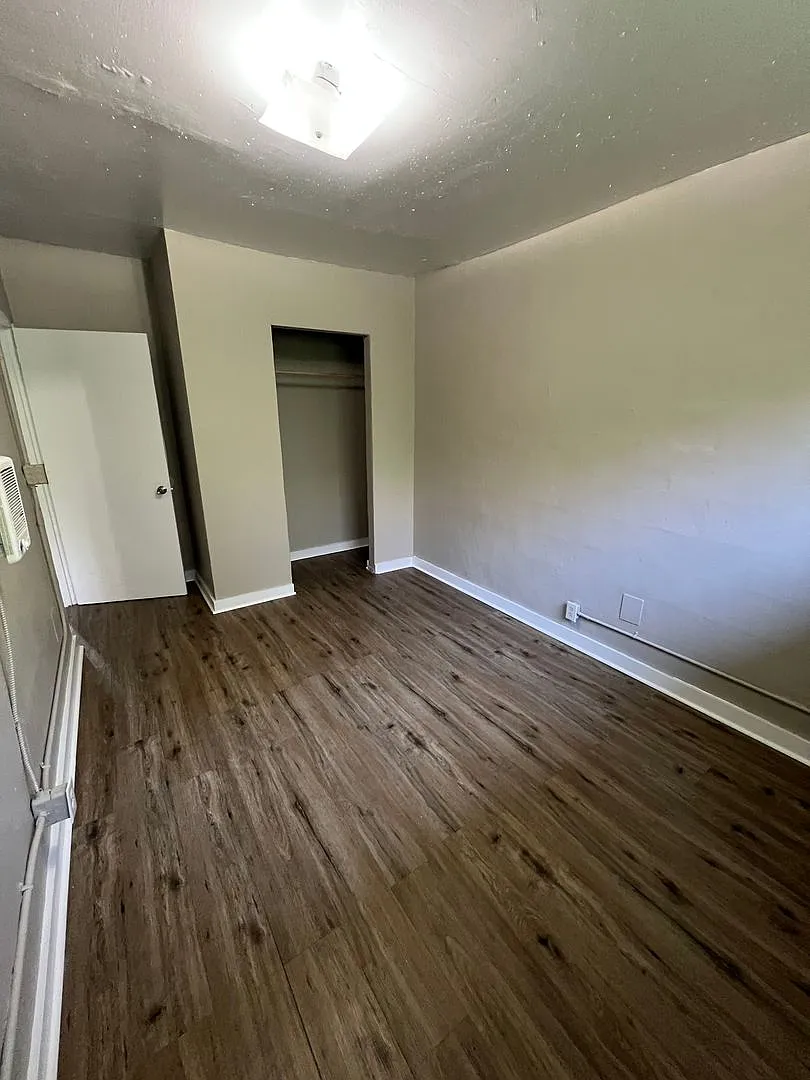 4113 Dorris Street — Photo 4