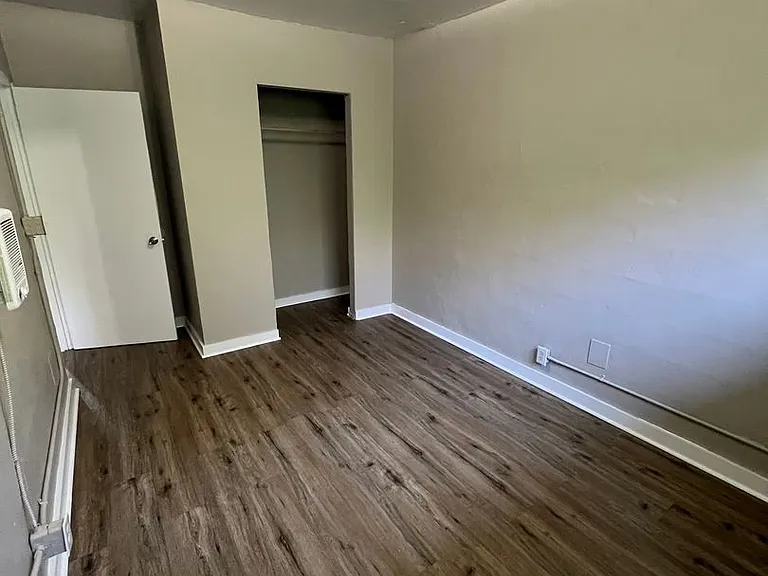 4113 Dorris Street — Photo 4