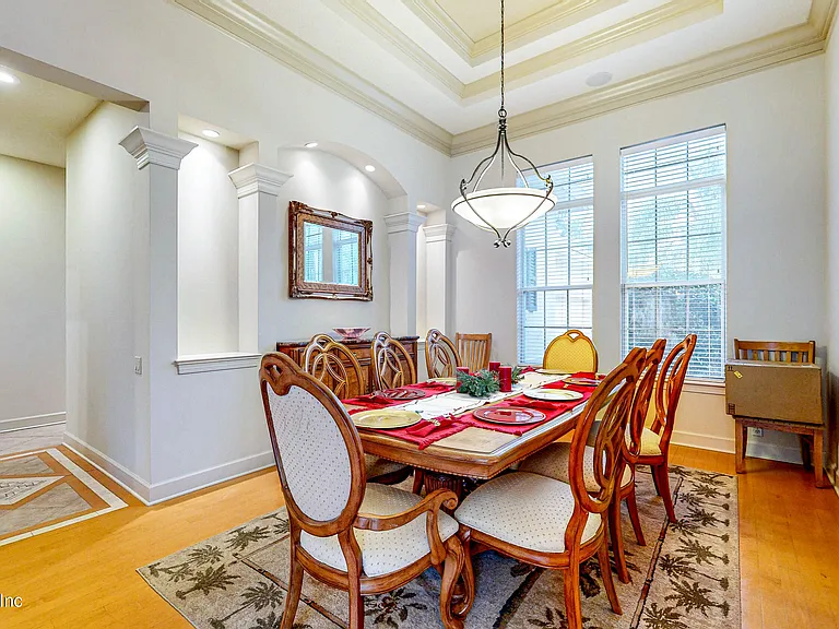 5549 Steamboat Rd — Photo 9