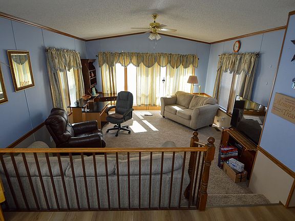 2nd image of 107 Park St