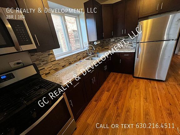 3rd image of 5410 W Berteau Ave #1