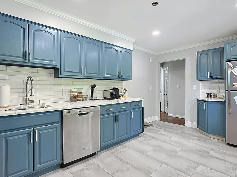 205 Old Mill Rd — Photo 8