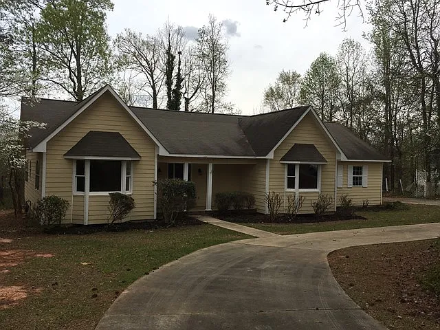 206 Island Trace Dr photo 1