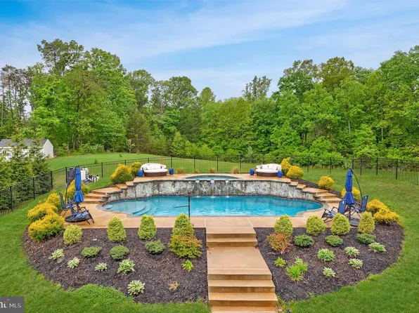 117 Seth Dr, Fredericksburg, VA 22406
