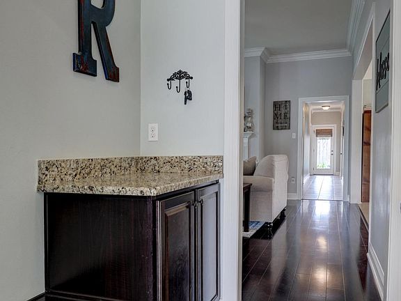 4th image of 207 Marston House Dr
