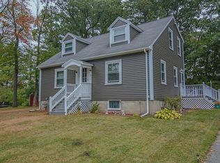 5 Bridle Rd, Billerica, MA 01821