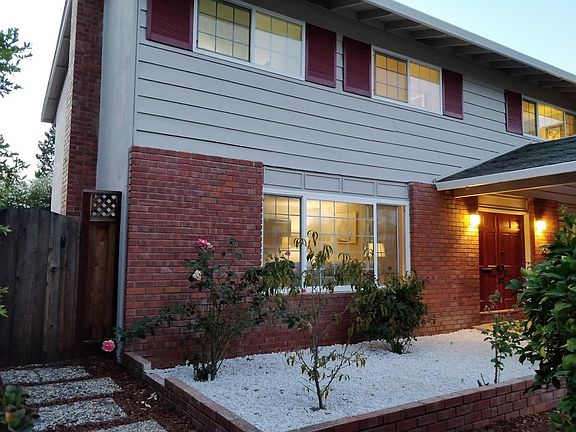 3rd image of 164 Belcrest Dr