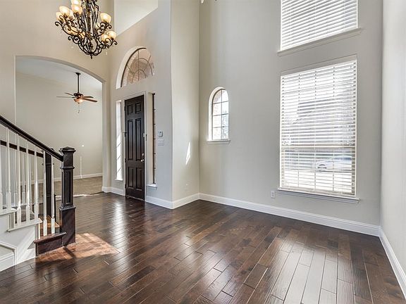 3rd image of 4137 Mangrove Dr