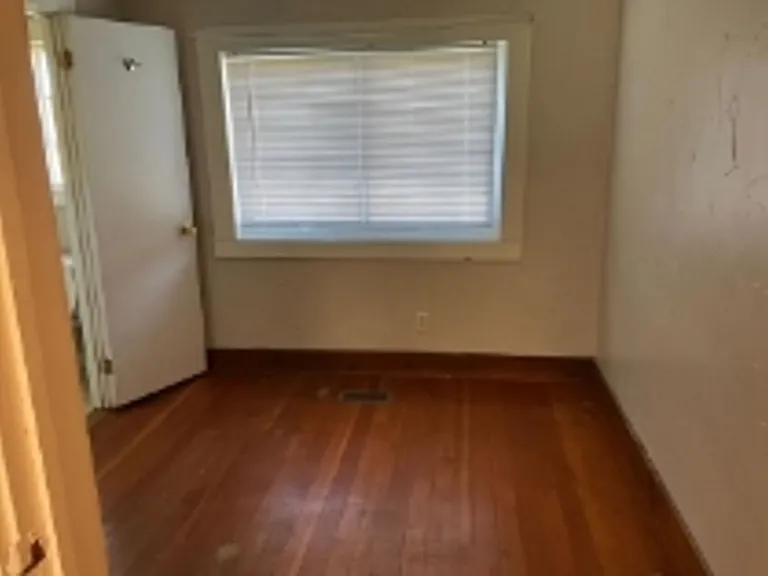 5 Butler Rd #2 — Photo 3