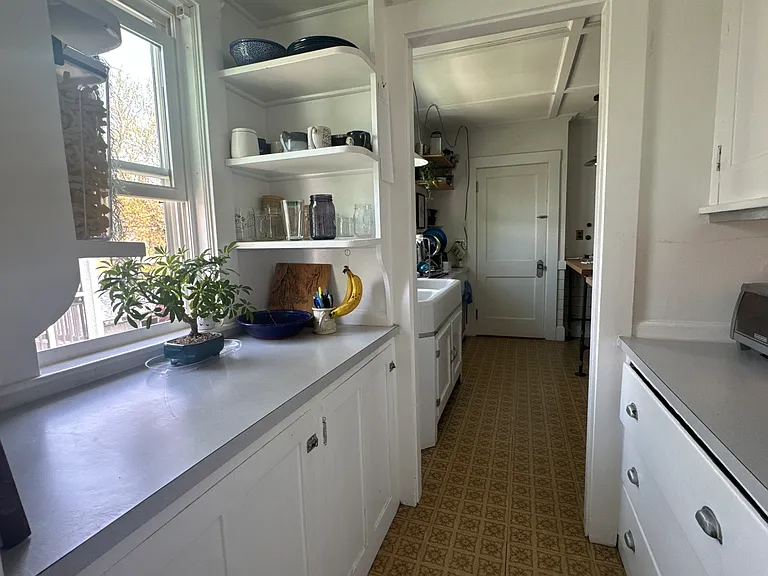 62 Newport St — Photo 9