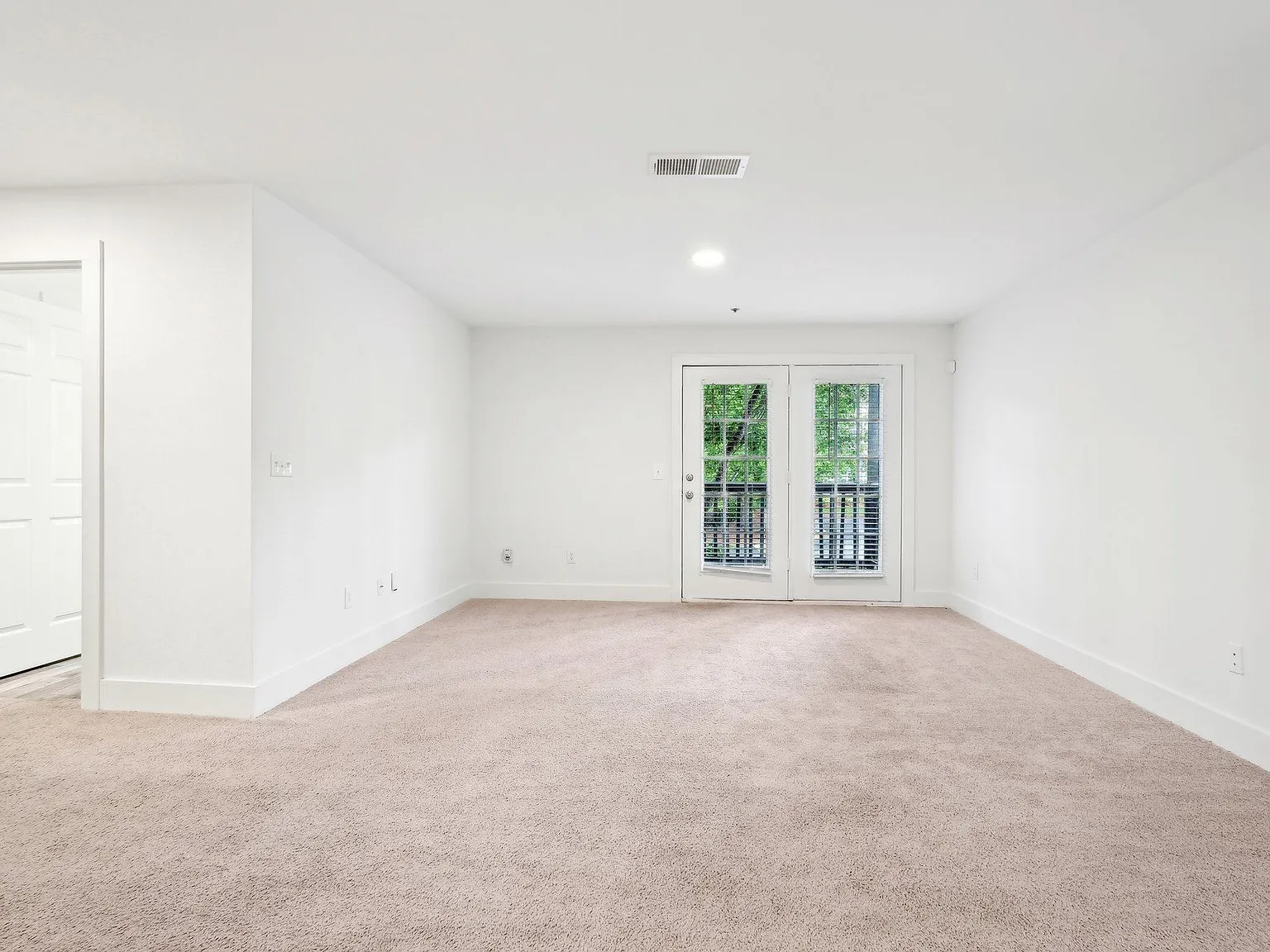 Wesley Hampstead Apartments at Douglasville — Photo 4