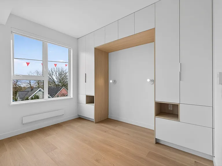 2471 Saint George St #424 — Photo 11