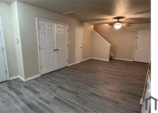 1700 E Mulberry St — Photo 11