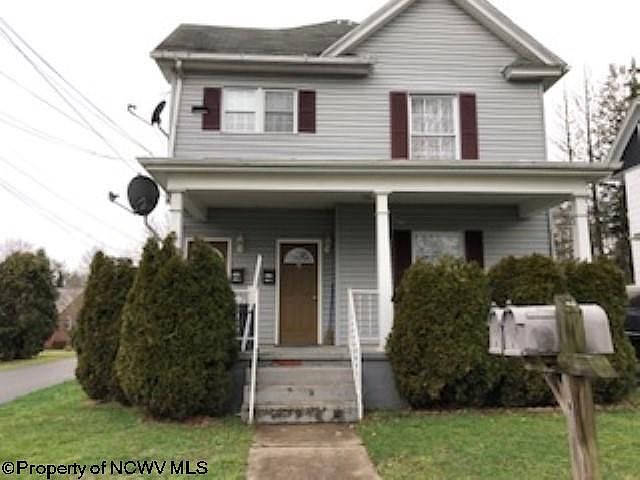 1st image of 327 N Center St