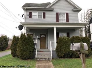 327 N Center St, Bridgeport, WV 26330