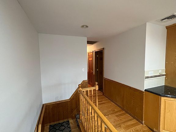4th image of 130 Beach 128th St Floor 2