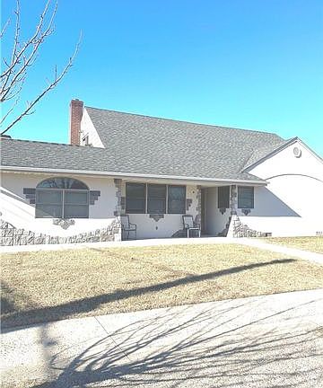 2nd image of 315 Washington Blvd