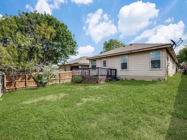 611 Granite Clf — Photo 11