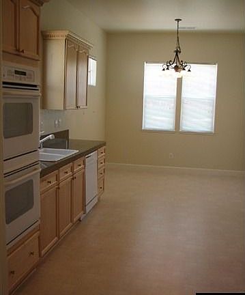 Kitchen/ Informal Dining