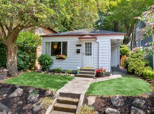 7024 15th Ave NE, Seattle, WA 98115