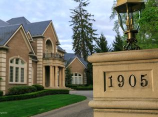 1905 Stone Gate Rd, Anchorage, KY 40223