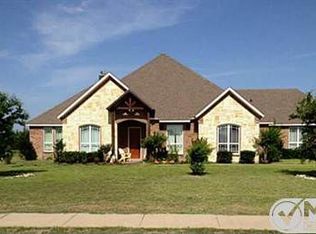 423 Rugged Dr, Red Oak, TX 75154