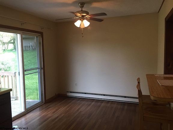 4th image of 104 Western Dr