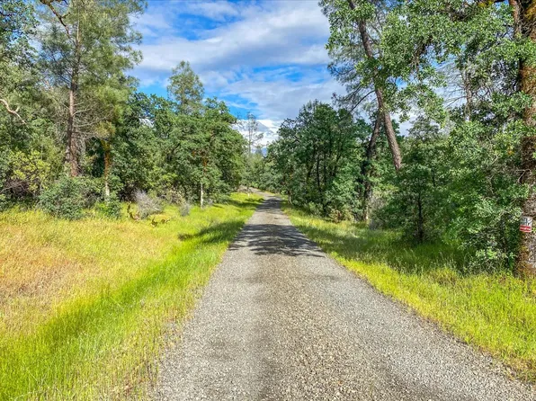 Donkey Mine Rd, Oak Run, CA 96069