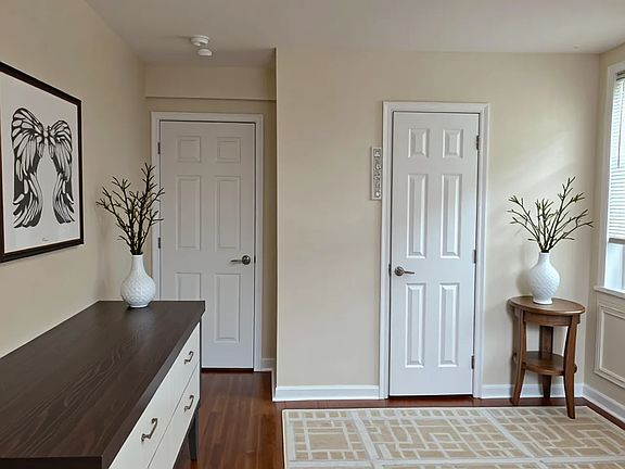 2nd image of 8825 153rd St APT 6D