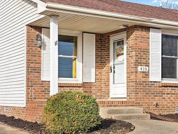 3rd image of 418 Spencer Ln