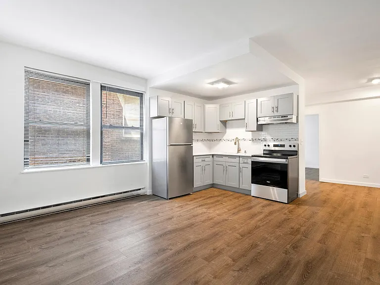 5726 N. Winthrop — Photo 26