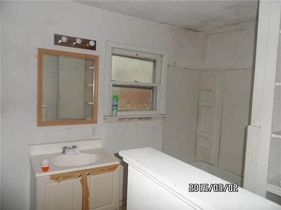 3rd image of 3629 Cayman Dr