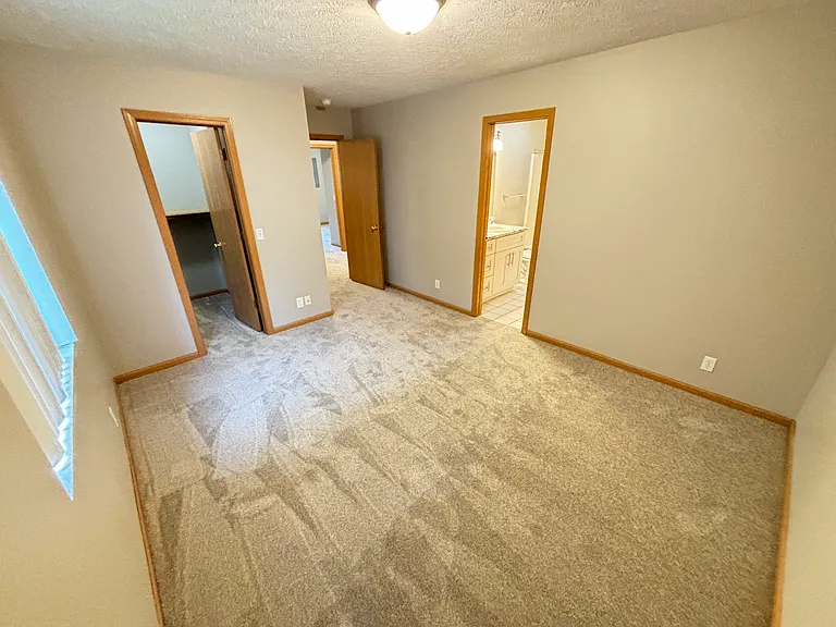 1024 Donnie Ct — Photo 7