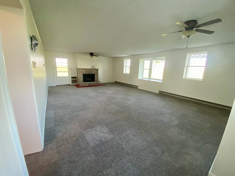 2230 Leonard Rd — Photo 6