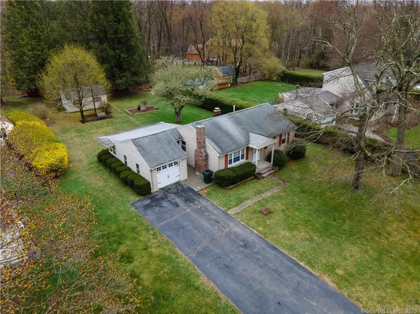 23 Salem Road, Prospect, CT 06712