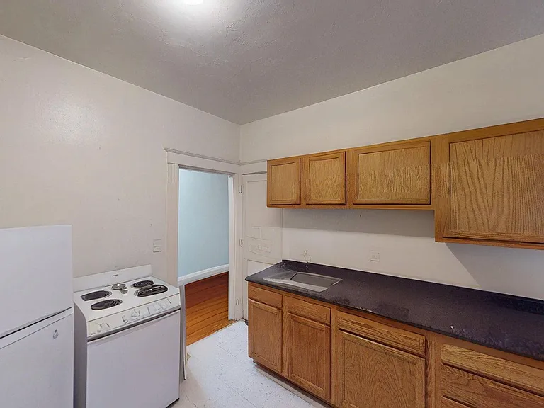 1375 Commonwealth Ave #8 — Photo 9