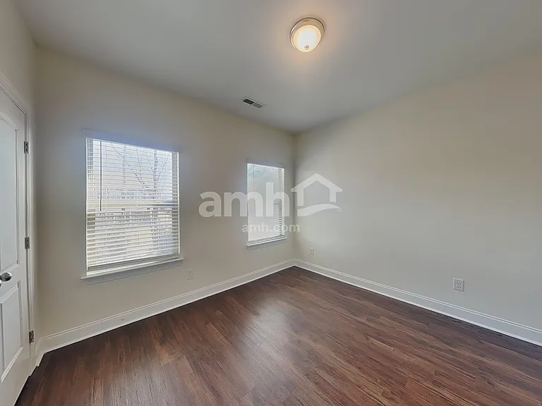 10075 Fox Trotter Ln — Photo 21