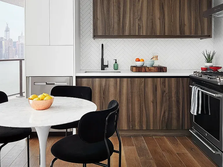 21 India St #T2409 — Photo 3