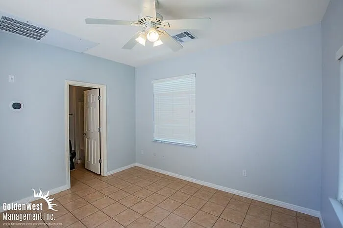 11042 Gammila Dr — Photo 14