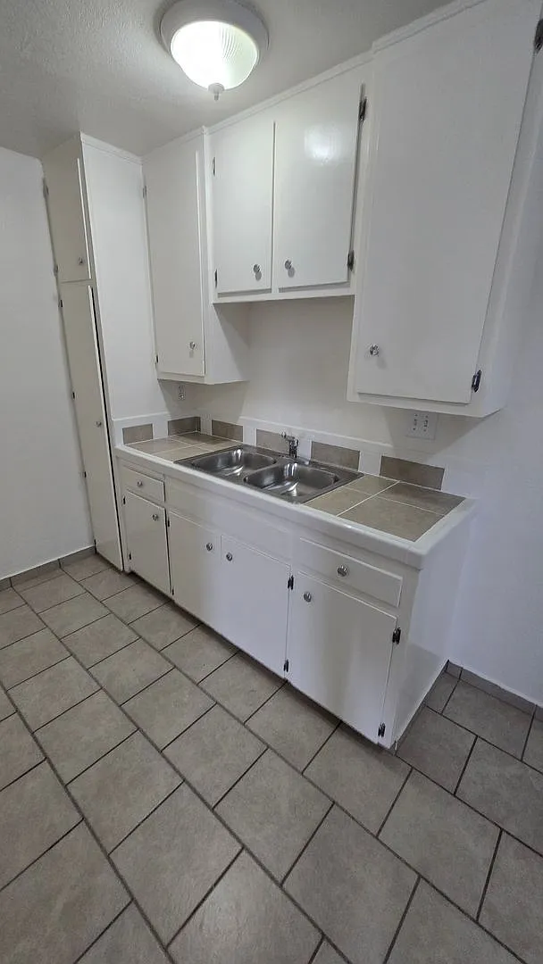 Baldwin Apartments — Photo 4