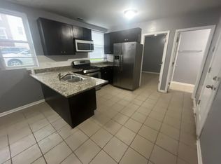 1150 N Ridgeway Ave #B1, Chicago, IL 60651