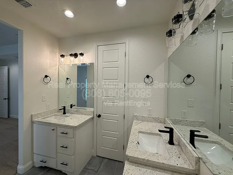 7621 54th St — Photo 7