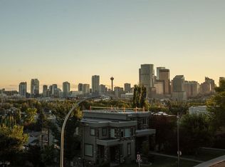 618 10th St NE, Calgary, AB T2E4M9