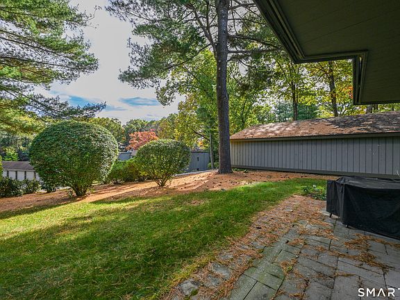 5th image of 10 Hickory Hill #10
