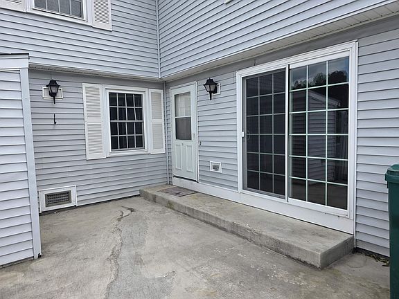 4th image of 25 Springfield Estates