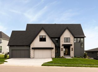 16457 47th Pl N, Plymouth, MN 55446