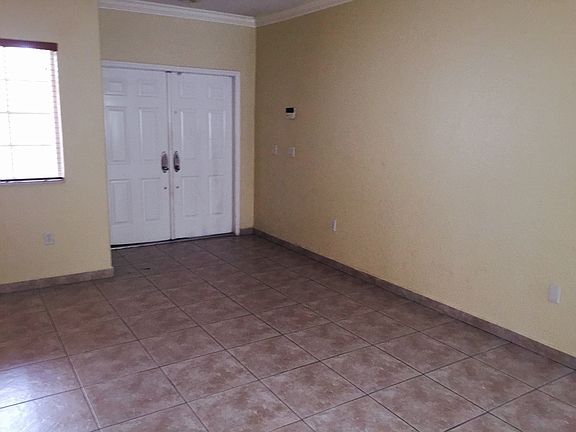 5th image of 16347 Nw 88 Pl